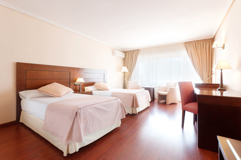 Sports Hotel Nayade Los Ángeles de San Rafael 外观 照片