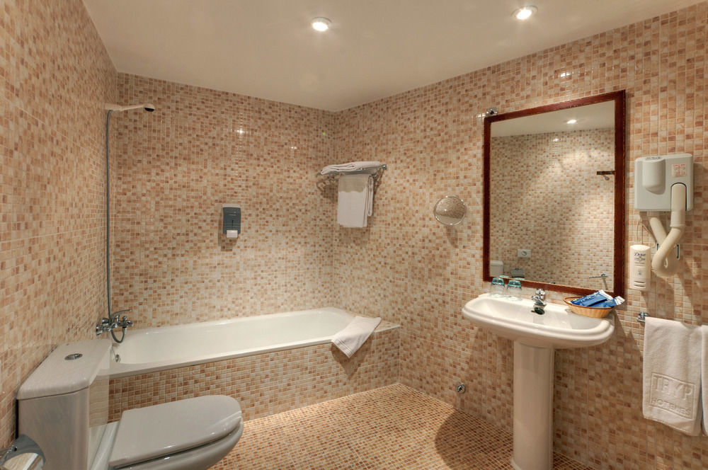 Sports Hotel Nayade Los Ángeles de San Rafael 外观 照片