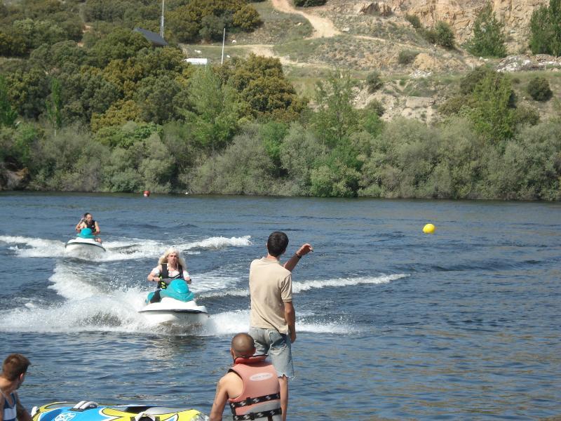 Sports Hotel Nayade Los Ángeles de San Rafael 外观 照片